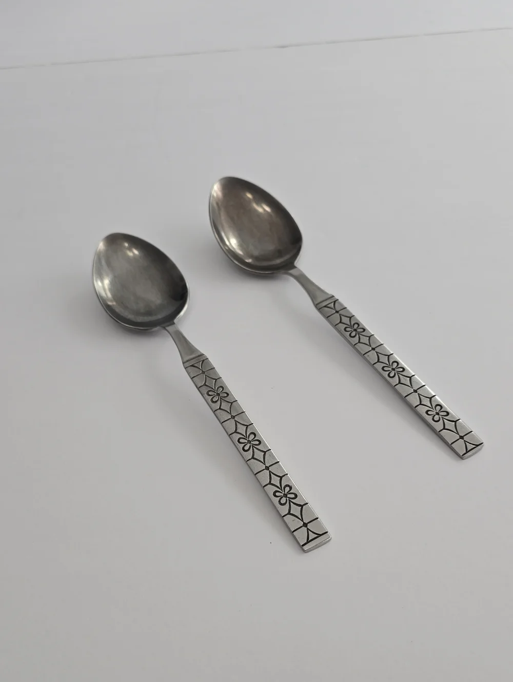 Vintage MCM Oneida Northland Stainless Set Of 2 Impulse Serving Spoons 8